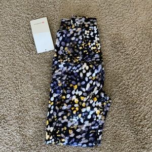 NWT Lululemon Fast and Free Tight (size 4)